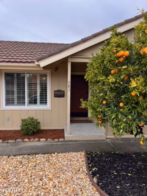561 Vili Way, Pleasant Hill, CA 94523 photo 2