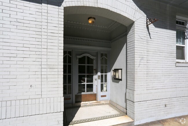 305 Franklin Street, San Francisco, CA 94102 photo 2