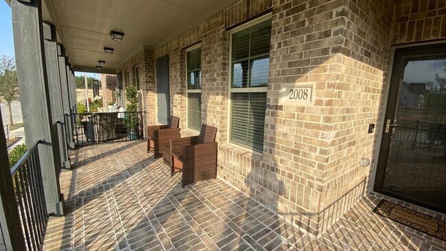 2008 Naples Drive, Rowlett, TX 75088 photo 2
