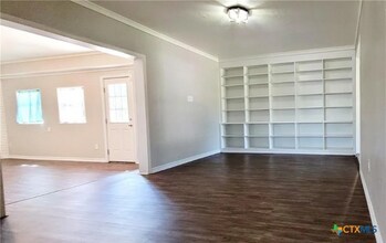 613 Cedar Dr Copperas Cove, TX 76522 photo 5