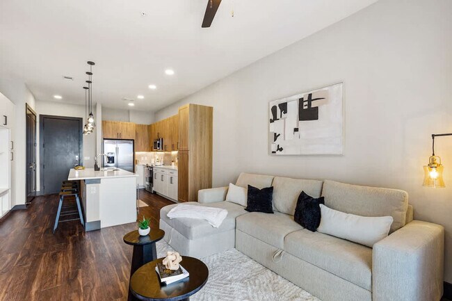 9127 Research Blvd Austin, TX 78758 photo 3