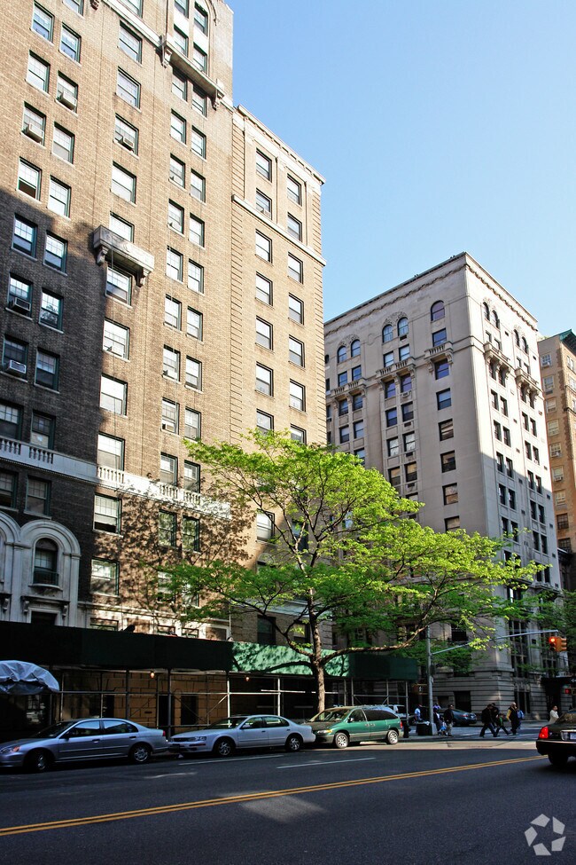 599 West End Ave New York, NY 10024 photo 4