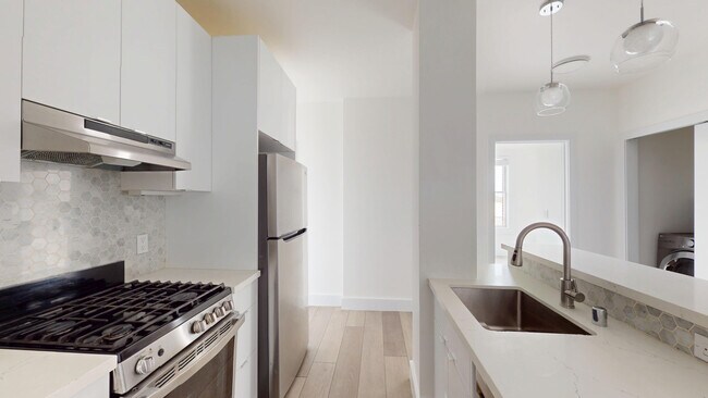 1408 California St San Francisco, CA 94109 photo 5