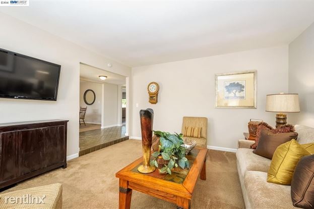 5341 Midvale Court, Pleasanton, CA 94588 photo 5