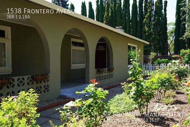 1538 Frontero Ave Los Altos, CA 94024 photo 2