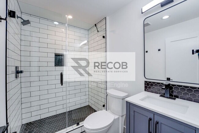 3663 Budd St San Diego, CA 92111 photo 3