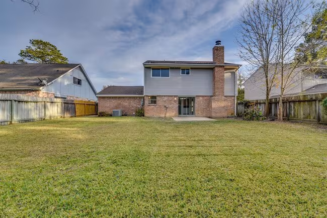 8206 Amurwood Drive, Tomball, TX 77375 photo 4