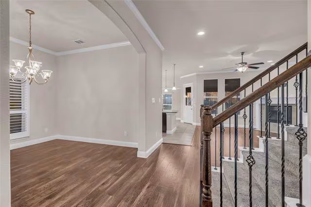 6801 Cambridge Dr North Richland Hills, TX 76180 photo 4