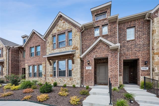 2141 Buffalo Hill Drive, Mesquite, TX 75149 photo 2