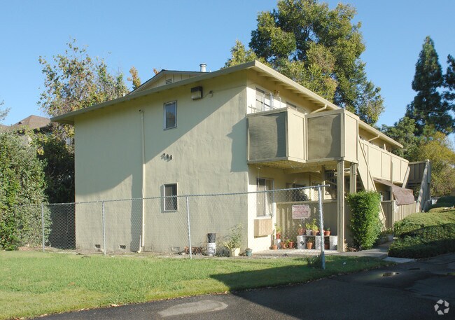 795 Carmel Avenue, Sunnyvale, CA 94085 photo 2
