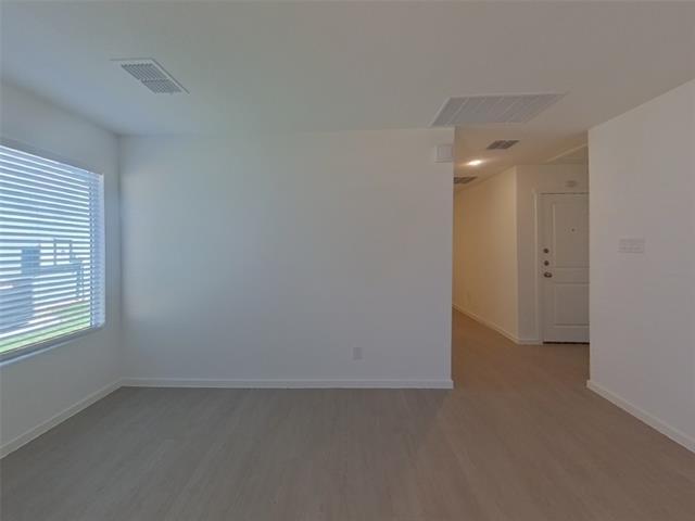 3028 Yellow Pne Ave Fort Worth, TX 76179 photo 4