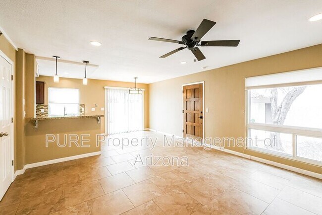 4824 E Winston Dr Phoenix, AZ 85044 photo 2