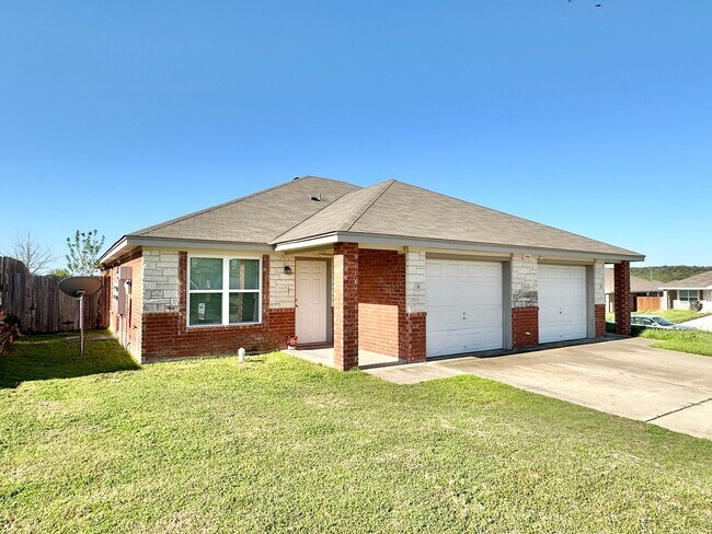 1500 Cinch Dr Killeen, TX 76549 photo 2