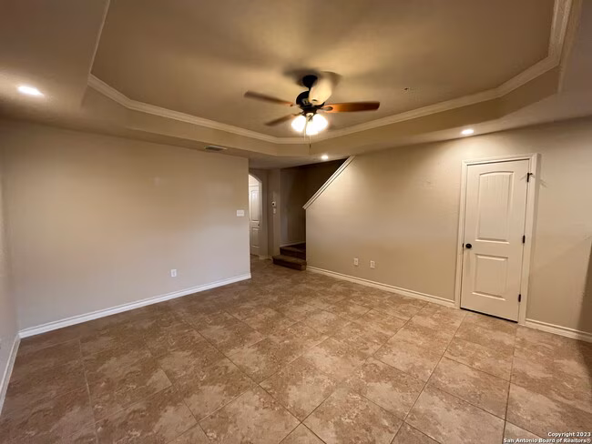 6427 Luglio Ln San Antonio, TX 78233 photo 3