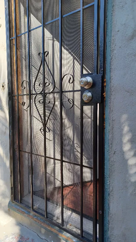 914 Sacramento St Vallejo, CA 94590 photo 5
