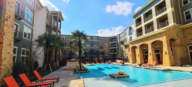 900 Gordon Heights Ln Oak Point, TX 75068 photo 2