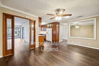 2017 Durham Street, Irving, TX 75062 photo 4