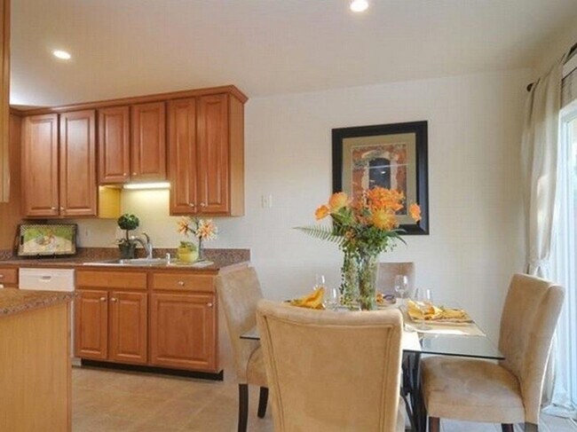 415 Pinehurst Ave Los Gatos, CA 95032 photo 5