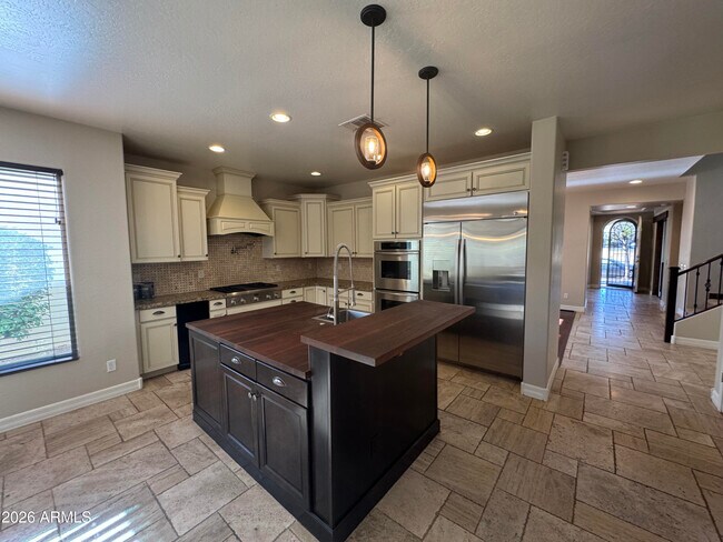 3779 N Denny Way photo 3
