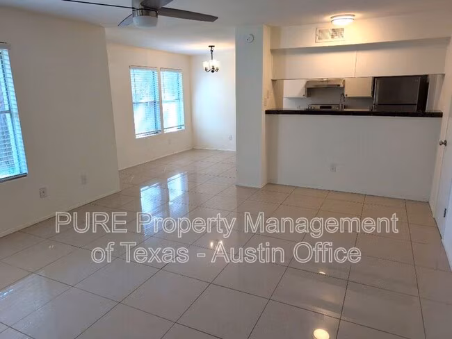 4413 Whispering Valley Dr Austin, TX 78759 photo 4