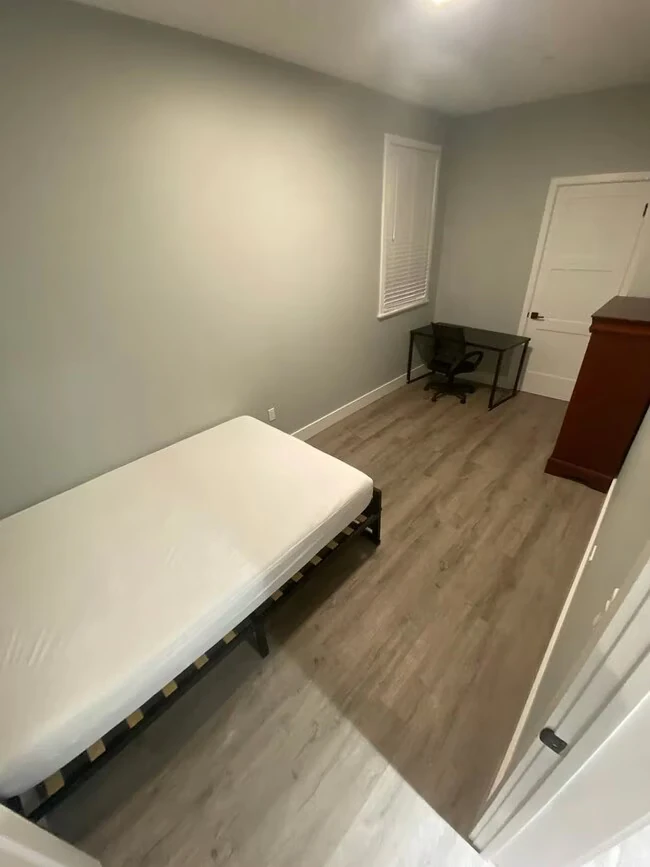 45 Broad St San Francisco, CA 94112 photo 5