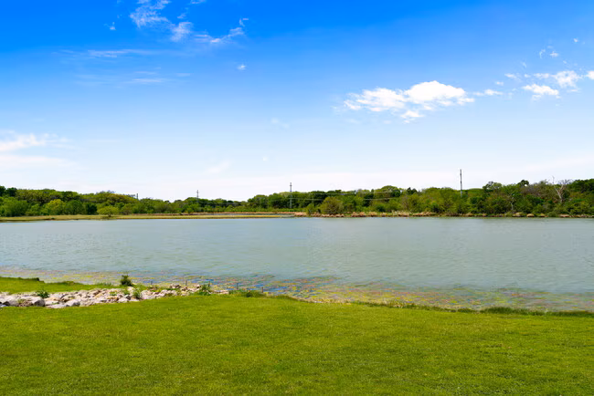 Birchstone Northlake photo 5