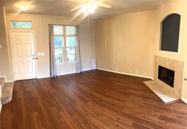 5679 Fergus Kyle, TX 78640 photo 2