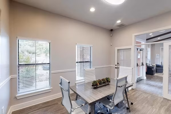 Sereno Park Apartments photo 5