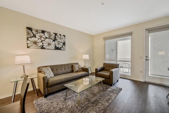 10635 Calle Mar De Mariposa San Diego, CA 92130 photo 2