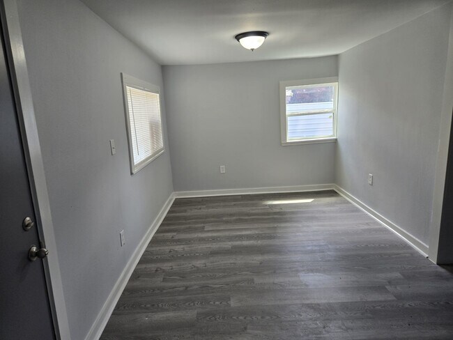 5906 Hillsboro Street, Houston, TX 77020 photo 4
