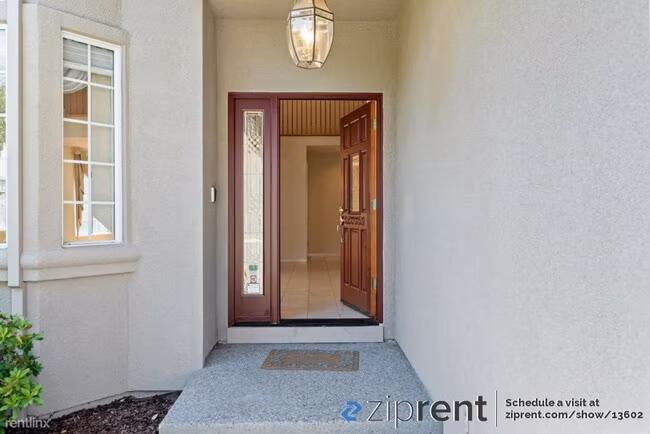 741 Mission Villa Terrace, Fremont, CA 94539 photo 3