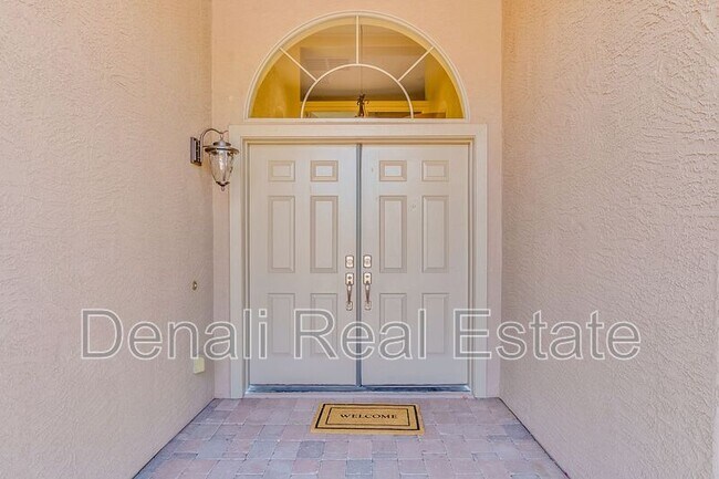 9830 W White Feather Ln Peoria, AZ 85383 photo 4