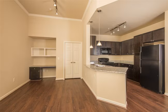 11821 Cypress Corner Ln Houston, TX 77065 photo 5