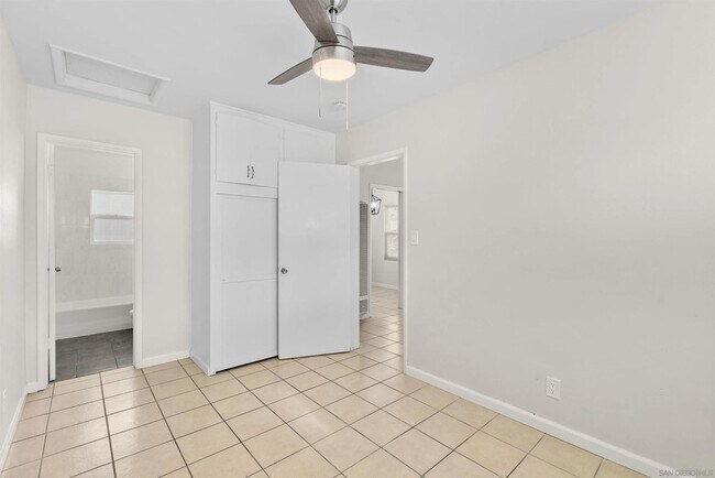 734 S 46th St San Diego, CA 92113 photo 5