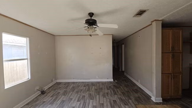 11919 Kingslake Forest Dr - SFHT photo 4