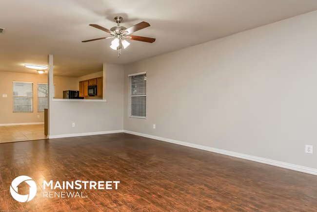 8406 River Bluffs Dr Arlington, TX 76002 photo 3