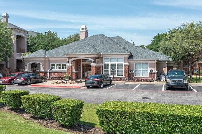 645 N Town E Blvd Mesquite, TX 75150 photo 4