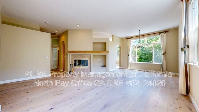 5503 Rainbow Cir Santa Rosa, CA 95409 photo 5