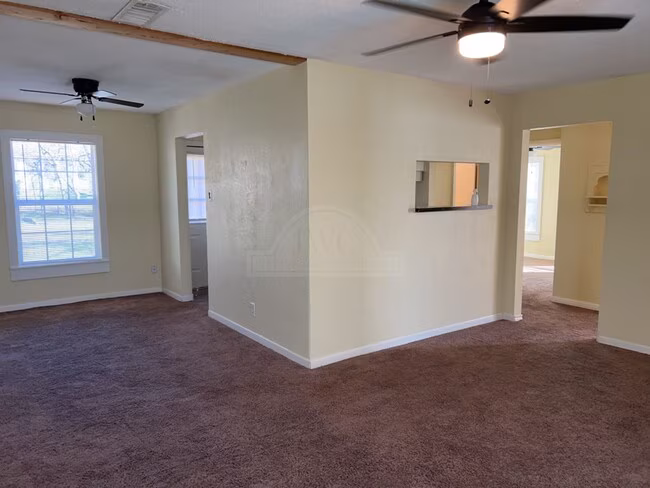 515 W Kern Rd Killeen, TX 76541 photo 4