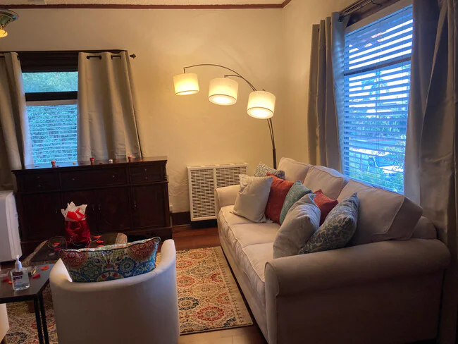 2476 A St San Diego, CA 92102 photo 3