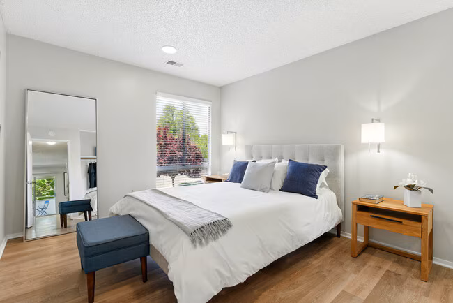 The Grove Luxury Apartments photo 4