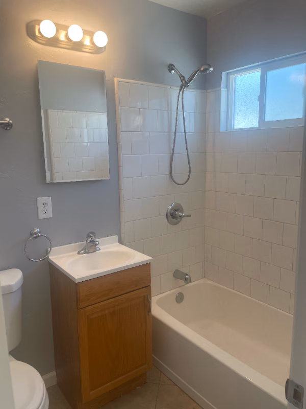 7770 University Ave La Mesa, CA 91942 photo 2