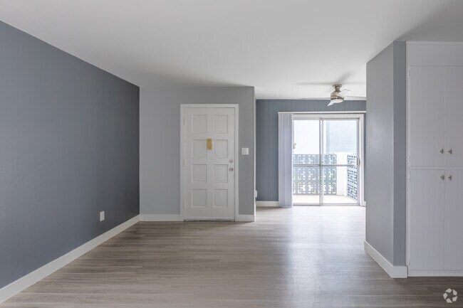 Chula Vista Terrace *$600 Off* photo 5