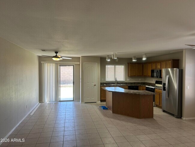 16112 N 138th Dr Surprise, AZ 85374 photo 5
