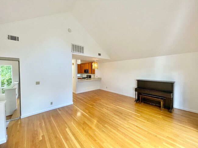 1481 De Haro Street, San Francisco, CA 94107 photo 4