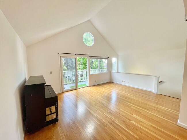 1481 De Haro Street, San Francisco, CA 94107 photo 2
