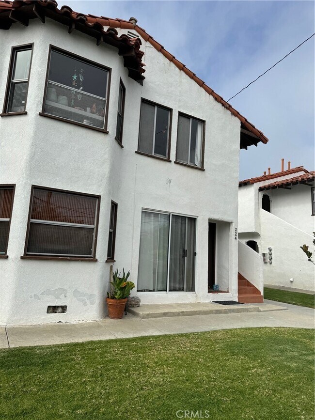 224 W Marquita San Clemente, CA 92672 photo 2