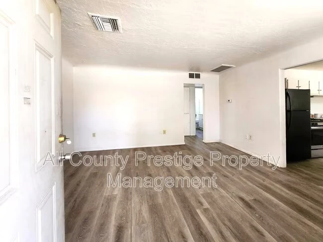 1915 E Osborn Rd Phoenix, AZ 85016 photo 3