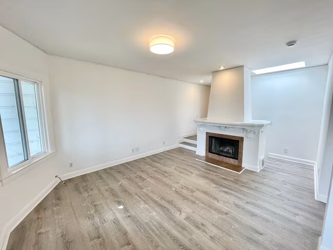 31 Bronte Street, San Francisco, CA 94110 photo 5