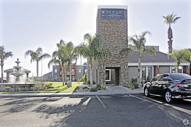 The Resort on 35th photo 5